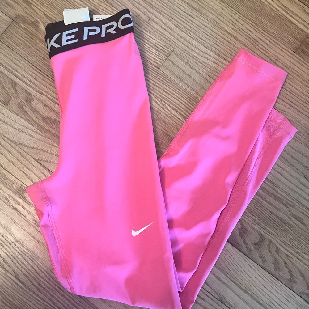 Nike Pink Performance Leggings